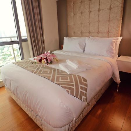 Oasis Regency @ Acqua Livingstone Near Rockwell Apartment Mandaluyong Екстериор снимка